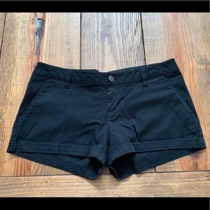 SOLD - Women’s Volcom Shorts